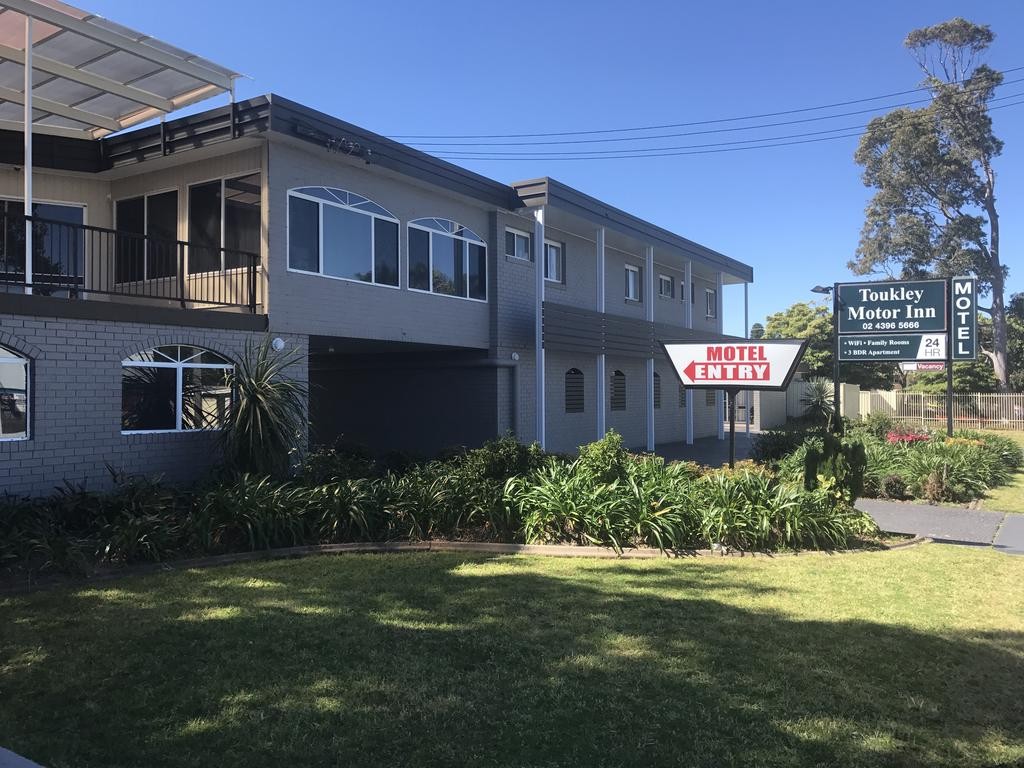 Toukley Motor Inn Hospital Hospital Stays